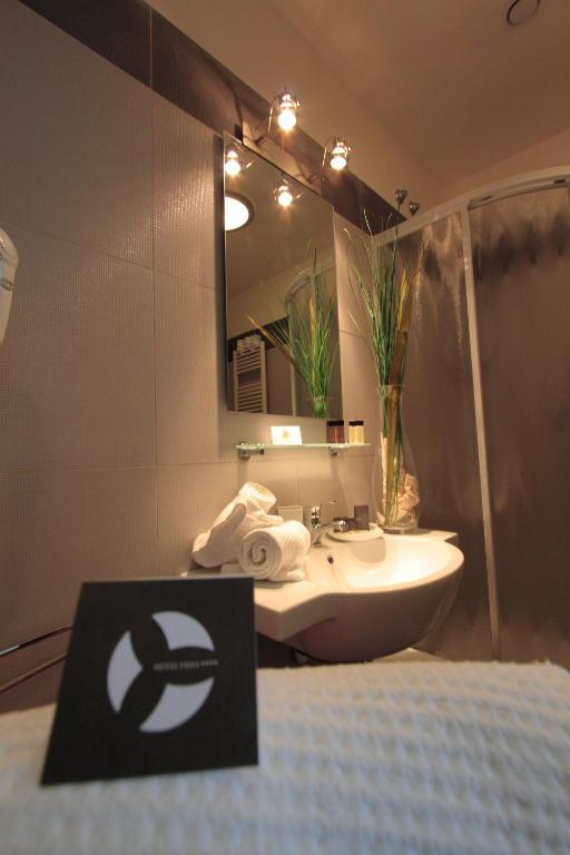 Hotel Fiera Rimini Szoba fotó